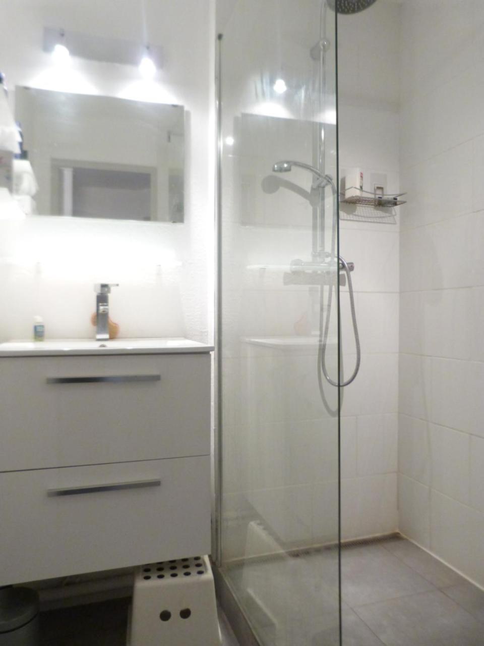 Gasyan - Golfe De St-Tropez - Appartement Aves Acces Plage Dans Residence Avec Piscine 가신 외부 사진